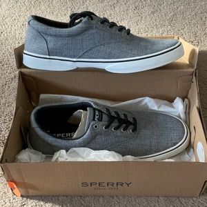 Brand new never worn, men’s black Sperry shoes. Size 13